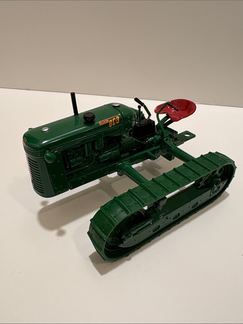 Ertl Oliver OC-3 Crawler.  1/16 scale.